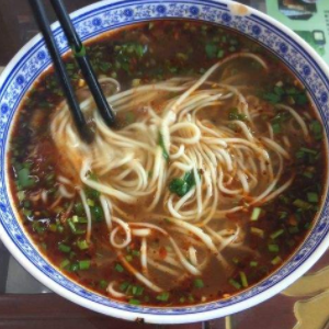 东方宫牛肉面加盟