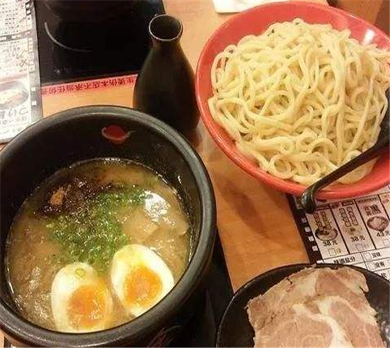 博多一幸舍拉面