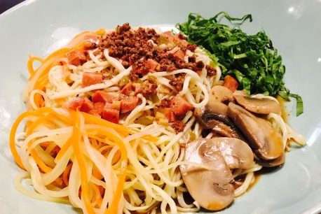 百易蔬食兰州素拉面