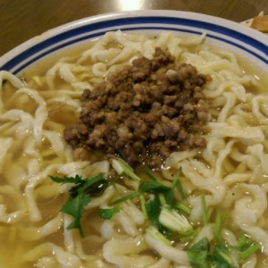 郎一家麻辣面加盟