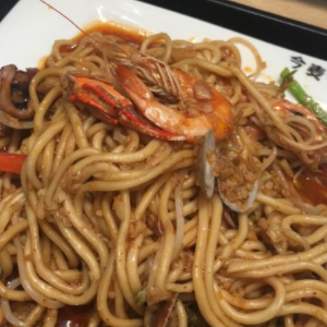 今麦今鲜海鲜焖面