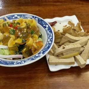 银记羊汤烩面加盟