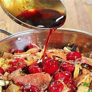 臻口福三汁焖锅