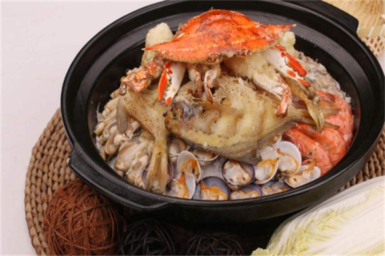 特色三汁焖锅加盟