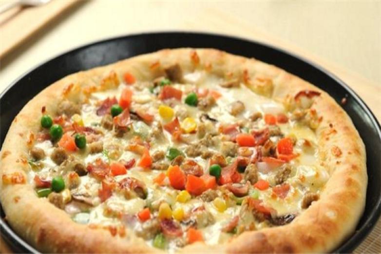 萨米特披萨加盟