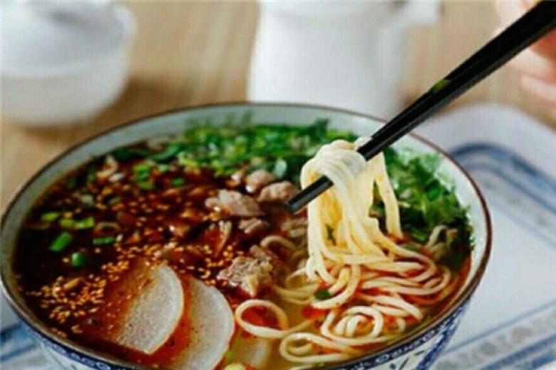 东方宫牛肉面加盟