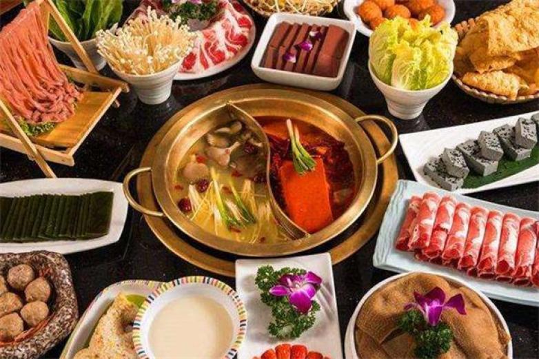 老官嘴老灶火锅加盟