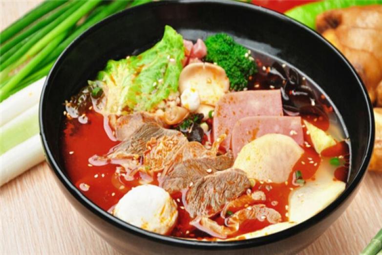 麦汇时尚冒菜加盟