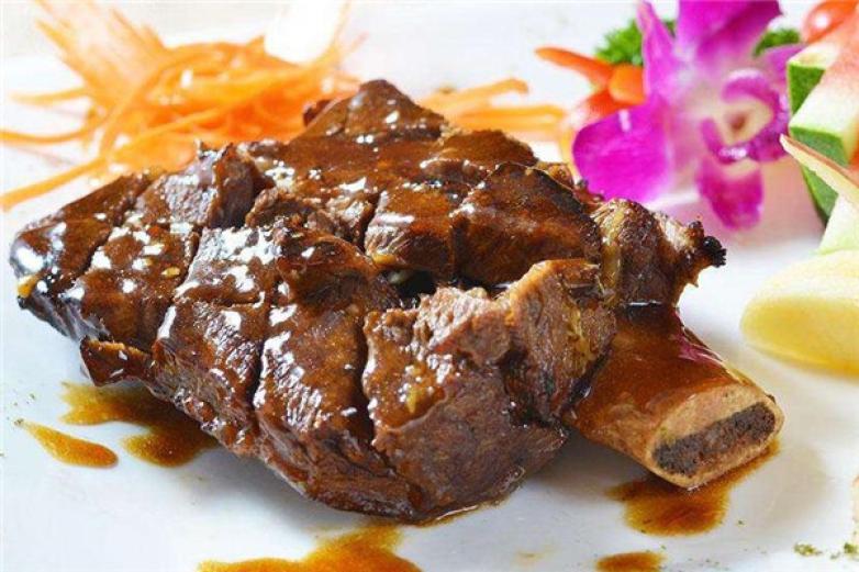 多纳多比萨牛排加盟