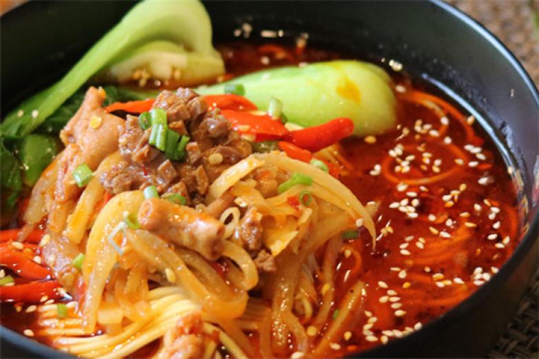 二两二重庆小面加盟