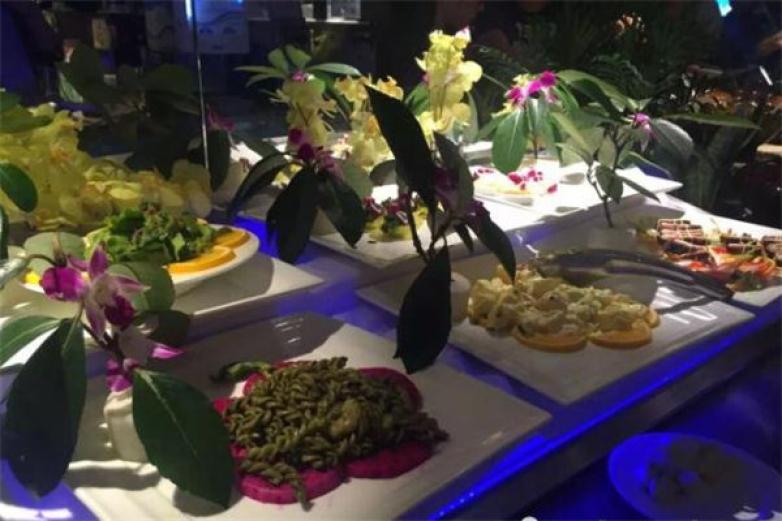 五月罗马海鲜自助加盟