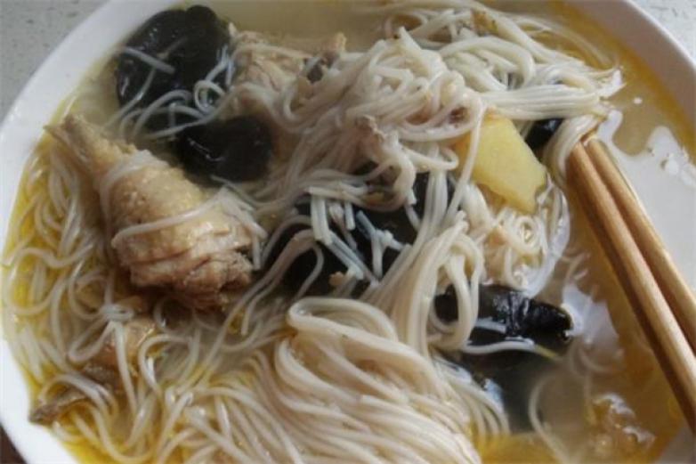 擀觉鸡汤面加盟