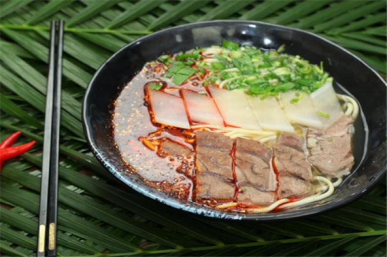 牛班长新派牛肉面加盟