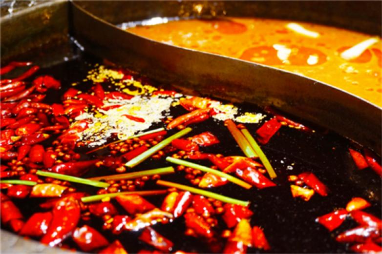 一品天下火锅鱼府加盟