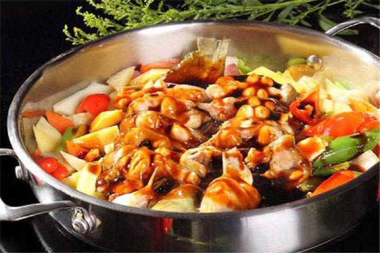 唇动小焖锅加盟