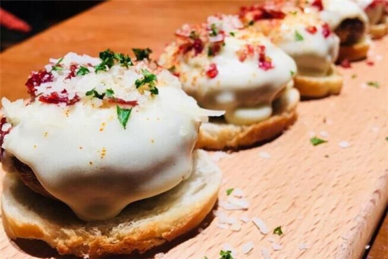 CRAZYONES克芮旺斯西班牙海鲜饭加盟