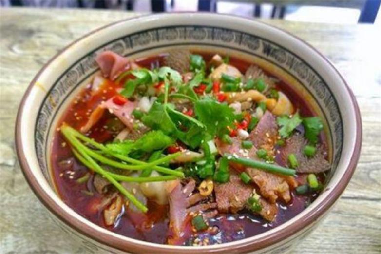 香街坊冒菜加盟