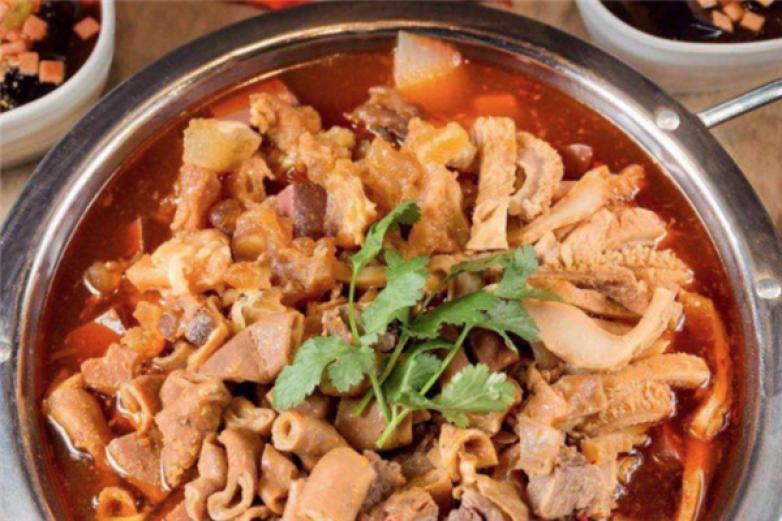 犇驰牛香牛杂火锅加盟