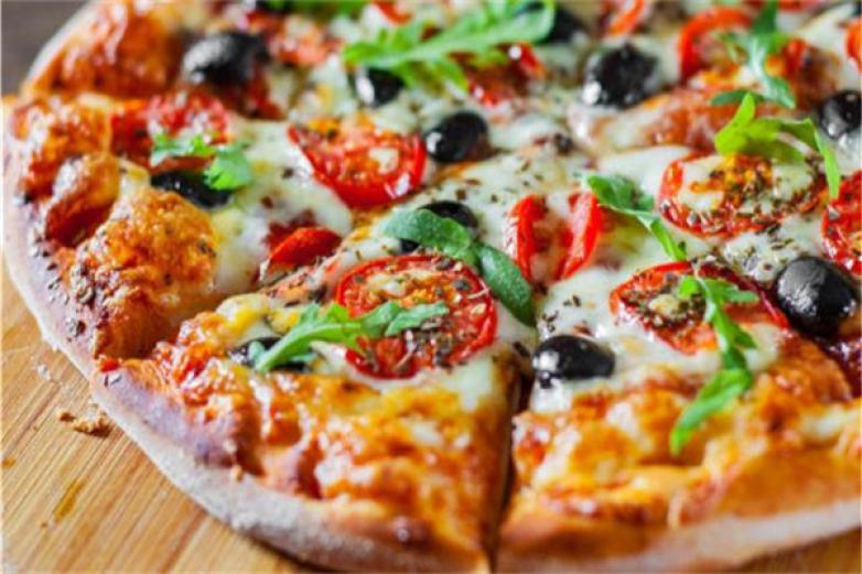 街头微披萨加盟