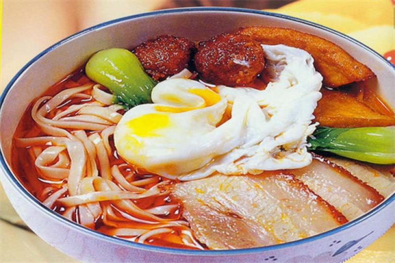 不一样砂锅面加盟