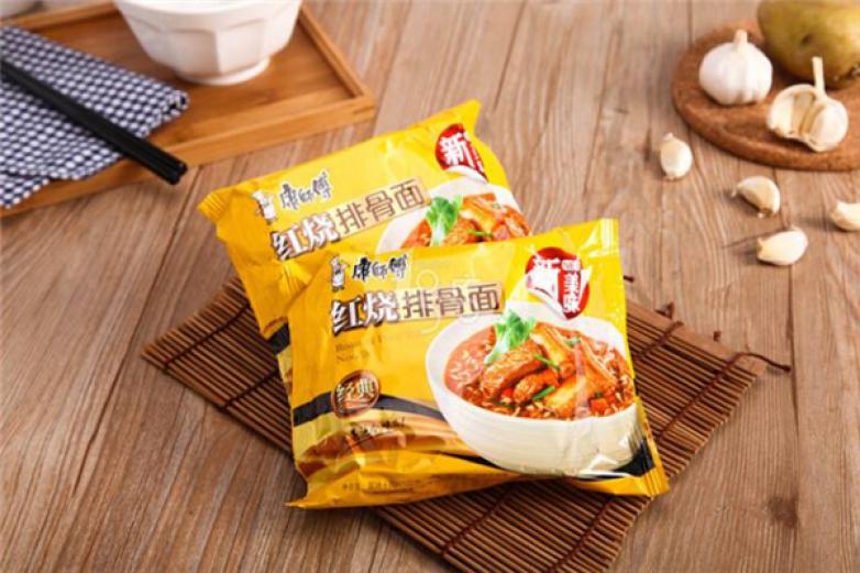 康师傅麻辣排骨面加盟