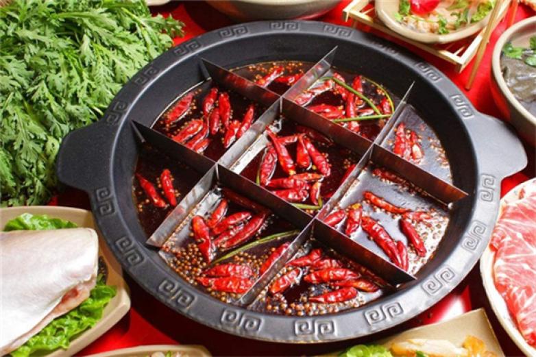 鼎卦老火锅加盟