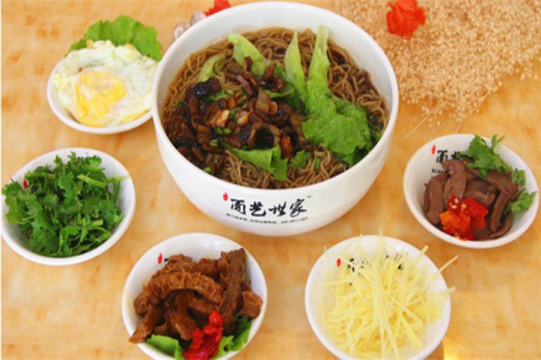 面艺世家锅盖面加盟