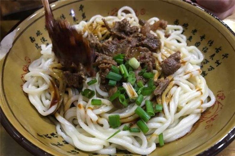 千古传奇老碗面加盟