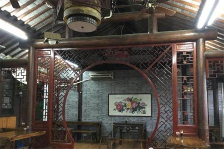 品味江南锅盖面加盟