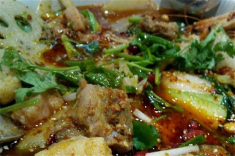 老爹汤锅冒菜加盟
