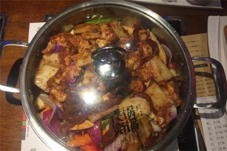 走锅路锅三汁焖锅加盟