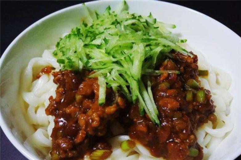 东北炸酱面加盟