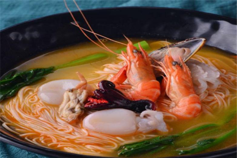 鱼满鲜海鲜面加盟