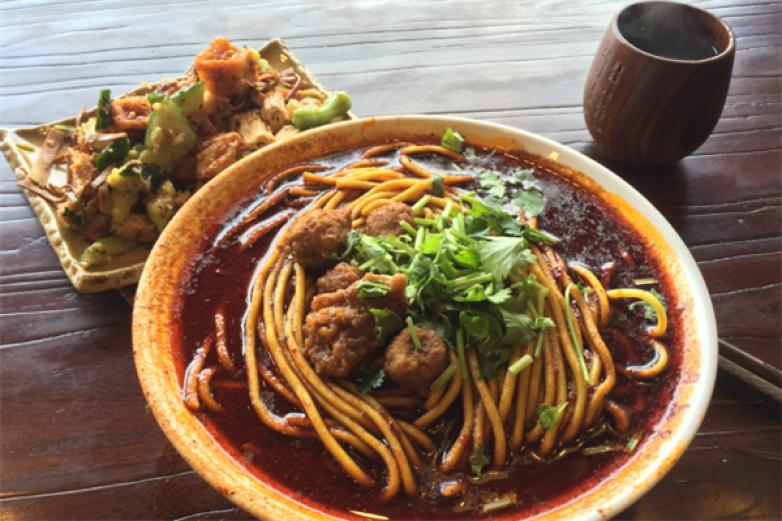 白家牛肉丸子面加盟