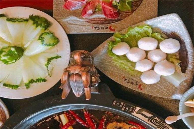 龙隐码头老火锅加盟