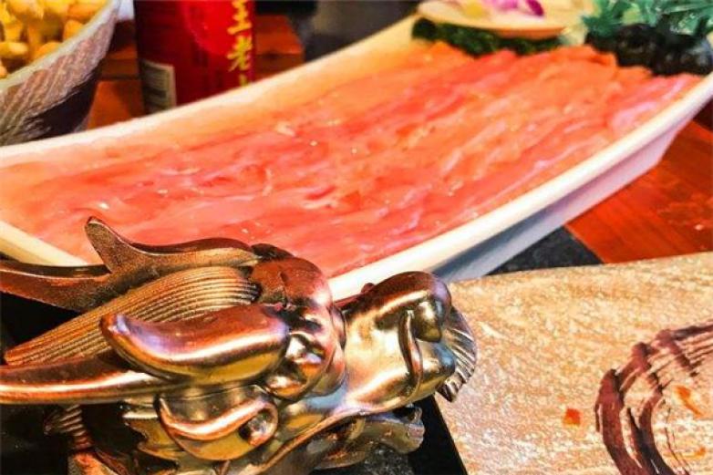 龙隐码头老火锅加盟