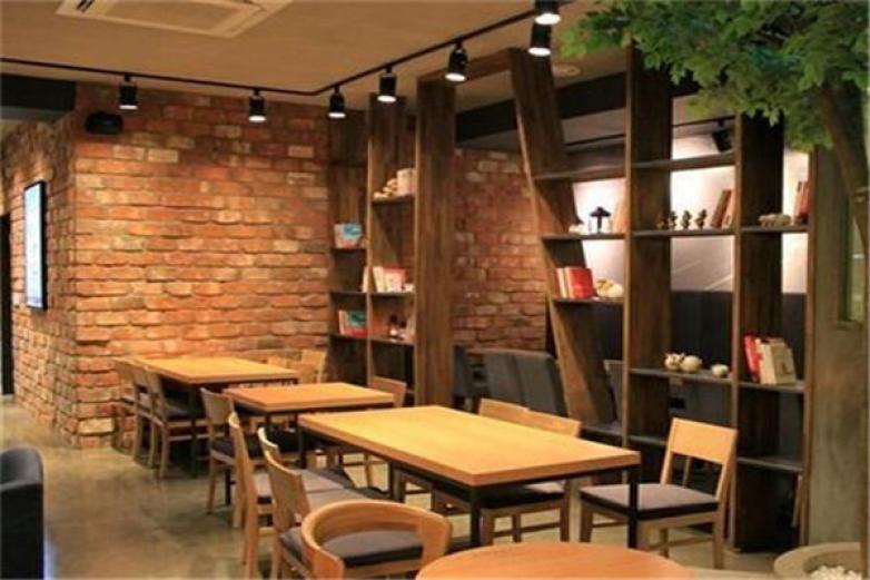 玲珑轩焖锅加盟