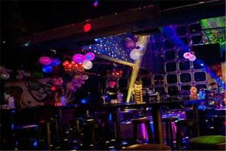 music酒吧加盟