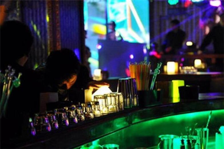 天使宝贝酒吧加盟