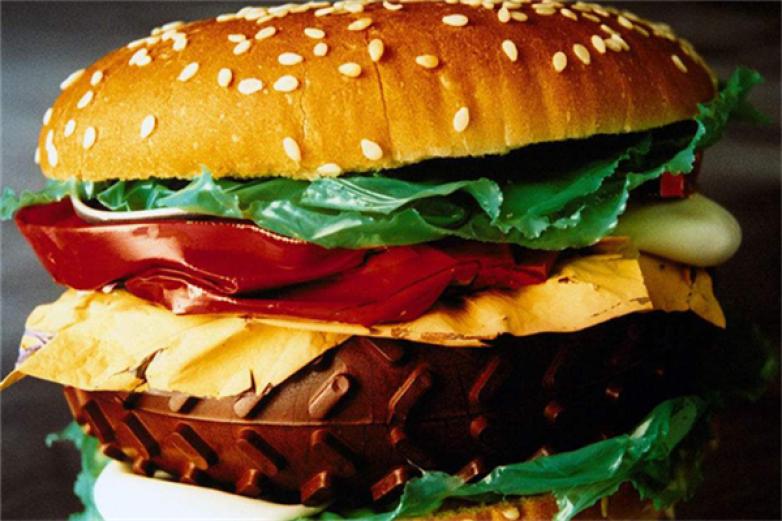 蒂利斯汉堡加盟