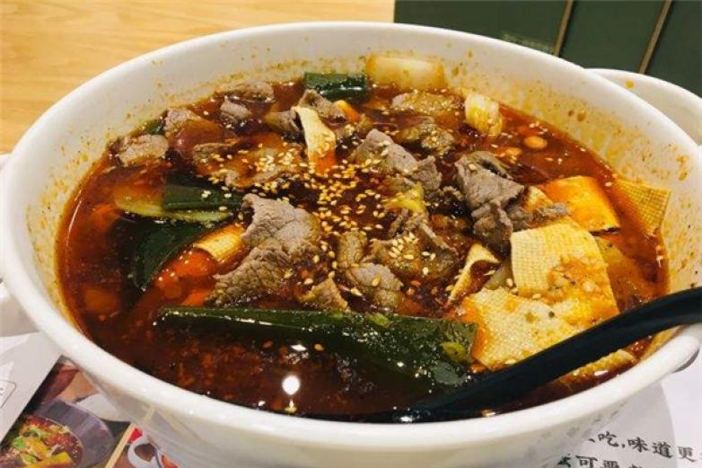 山海游冒菜加盟