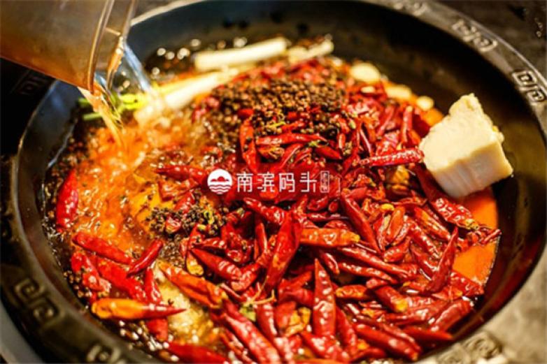 南滨码头老火锅加盟