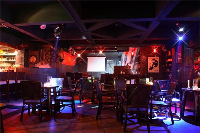 皇朝夜色酒吧加盟