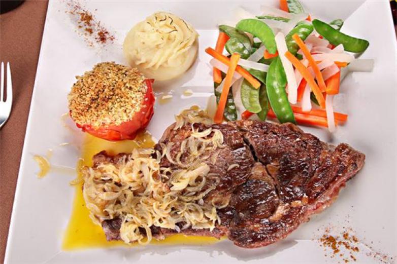 ,弥勒艾斯兰特自助西餐加盟