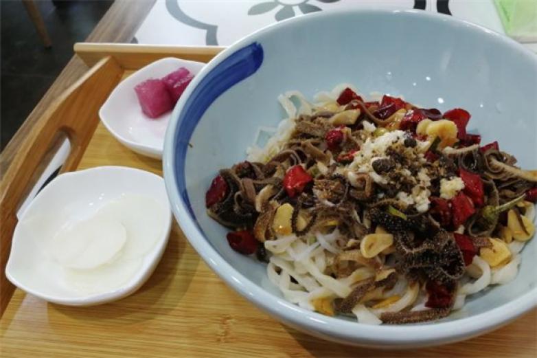 海鲜先生爆肚面加盟