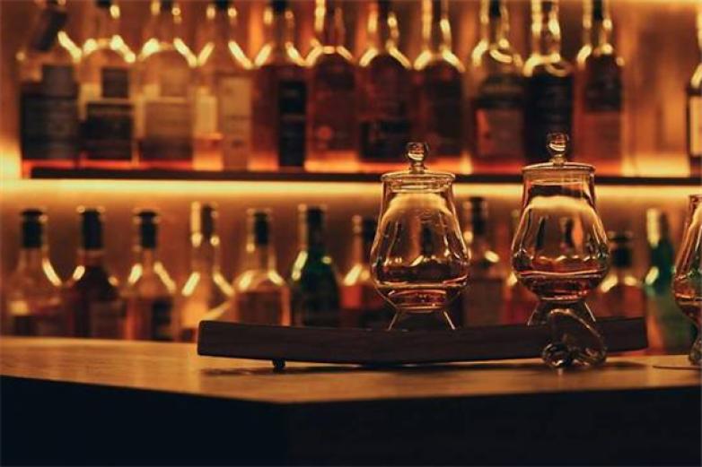 威士忌酒吧加盟
