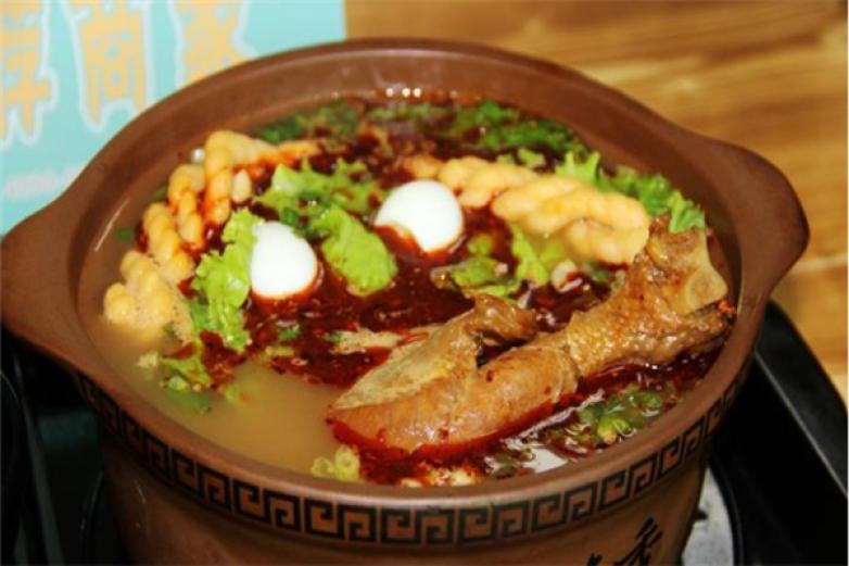 四海川香老砂锅加盟