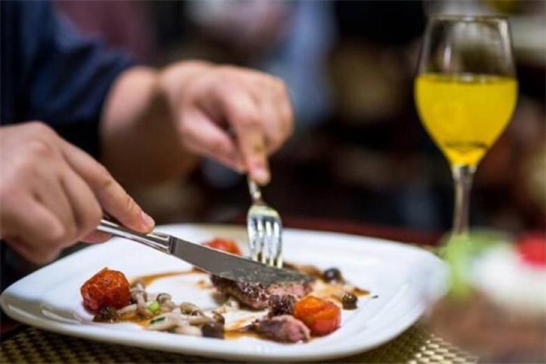 艾米萨西餐厅加盟