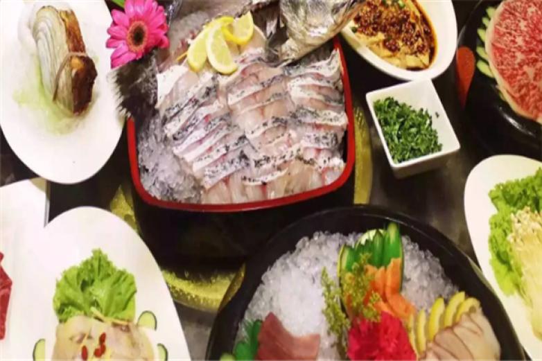 奚姑娘老土灶火锅加盟