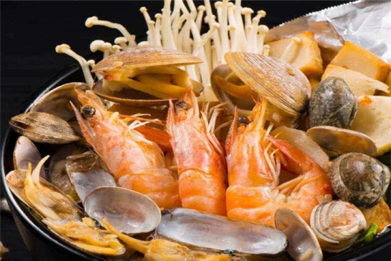 遇贝开吃花甲粉加盟